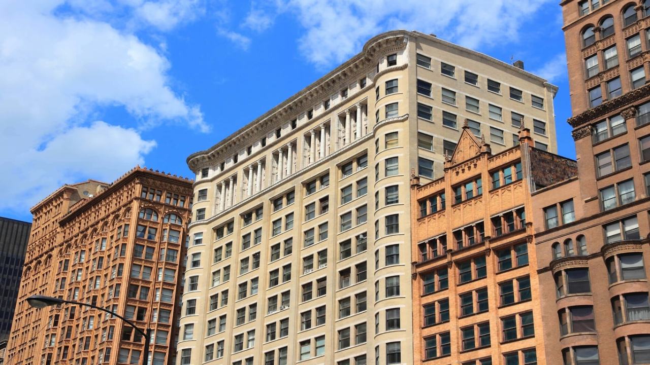 Chicago Office Landmark Named BOMA Outstanding Building of the Year