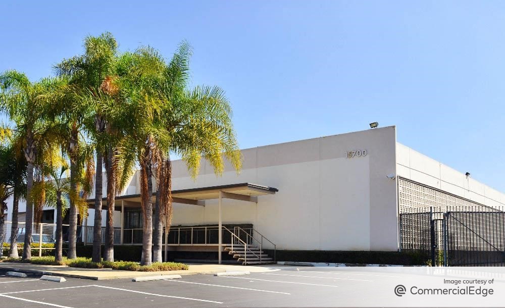 15700 South Avalon Blvd Compton commercial real estate for lease