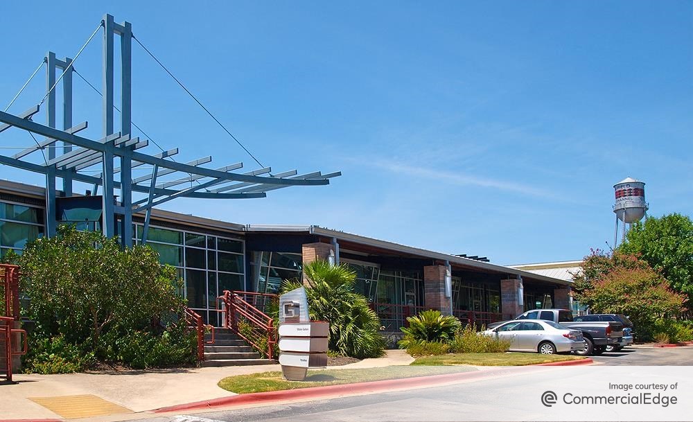 office space in Austin Penn Field, 3601 Congress Avenue