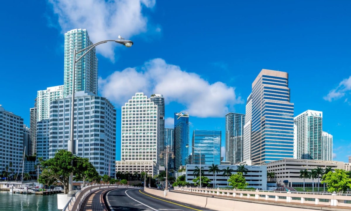 Mindspace Signs 32KSF Downtown Miami Lease
