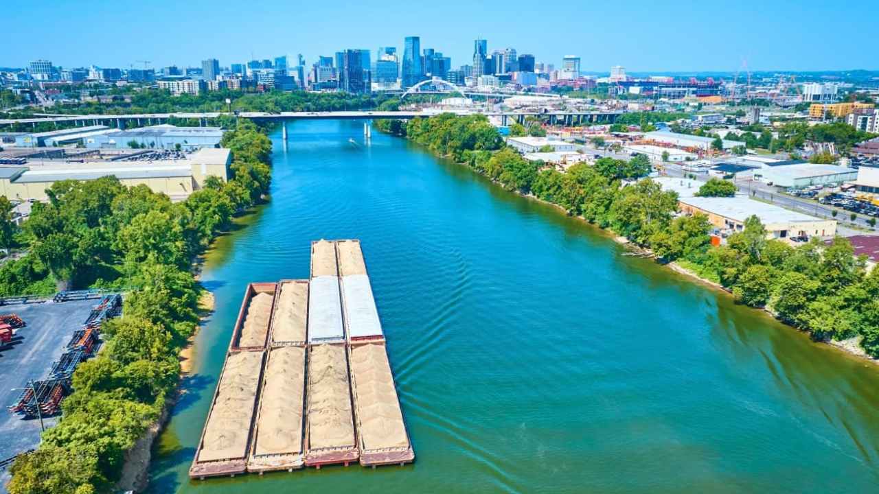 Port Hubs Lose Steam as Sun Belt Markets Drive Industrial Rent Growth, Led by Nashville & Atlanta