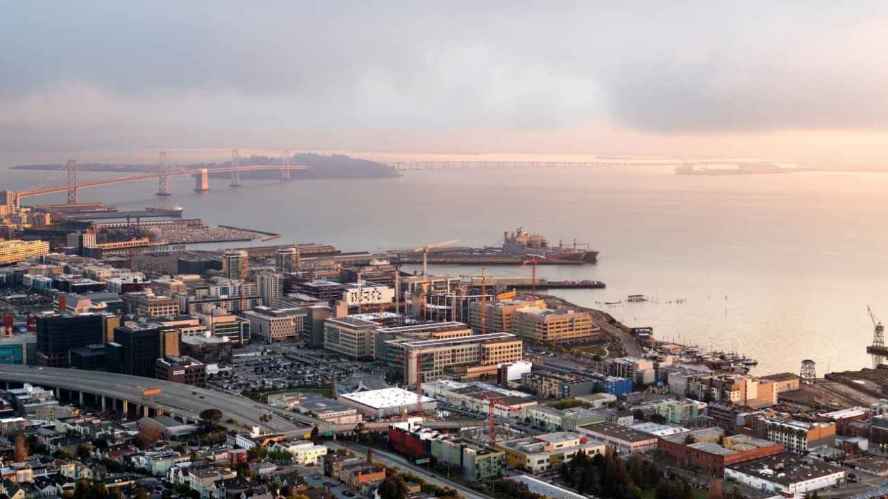 Gladstone Institutes Signs 105,000 SF Lab Lease at Alexandria’s Mission Bay Campus