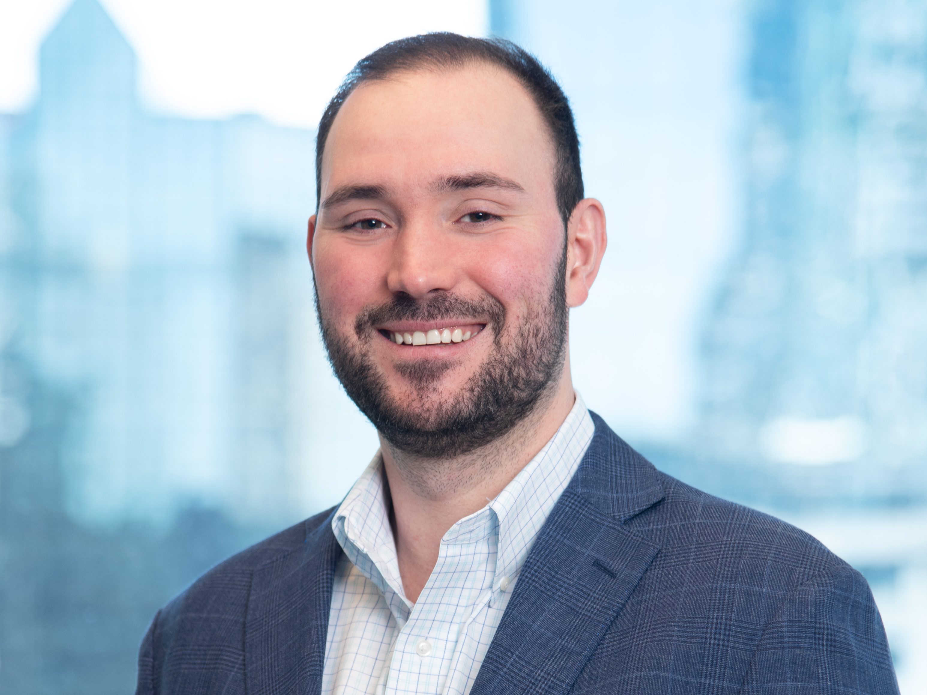 Headshot photo of Jonathan Leiner, director of financial planning & analysis at Quinn Residences