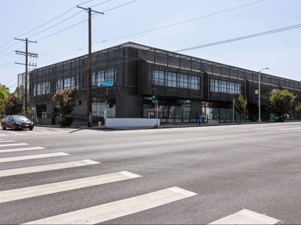 Oasis Healthcare Center. Image courtesy of Greenbridge Investment Partners