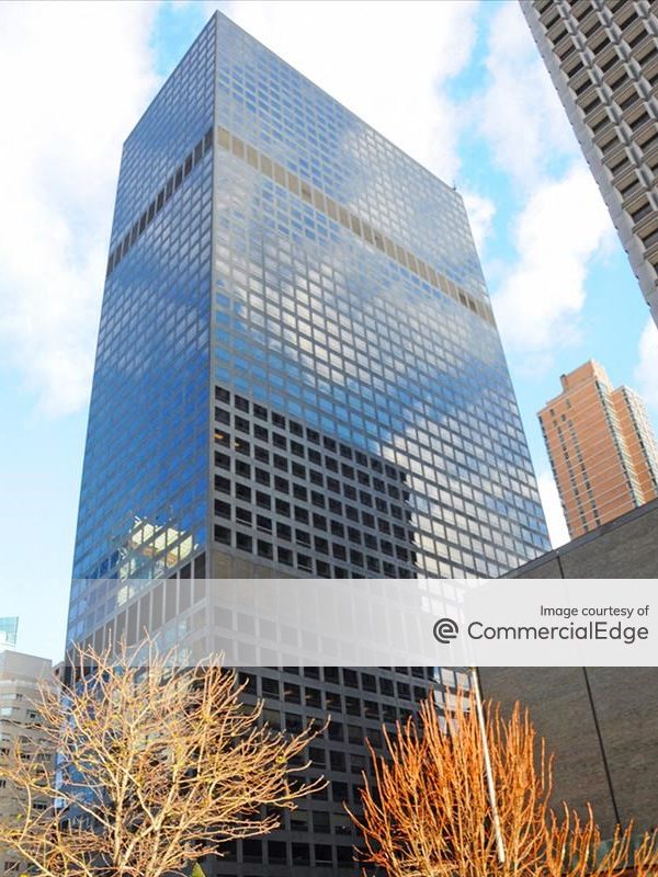 Exterior shot of 919 Third Ave., a 1.5 million-square-foot skyscraper in Manhattan.