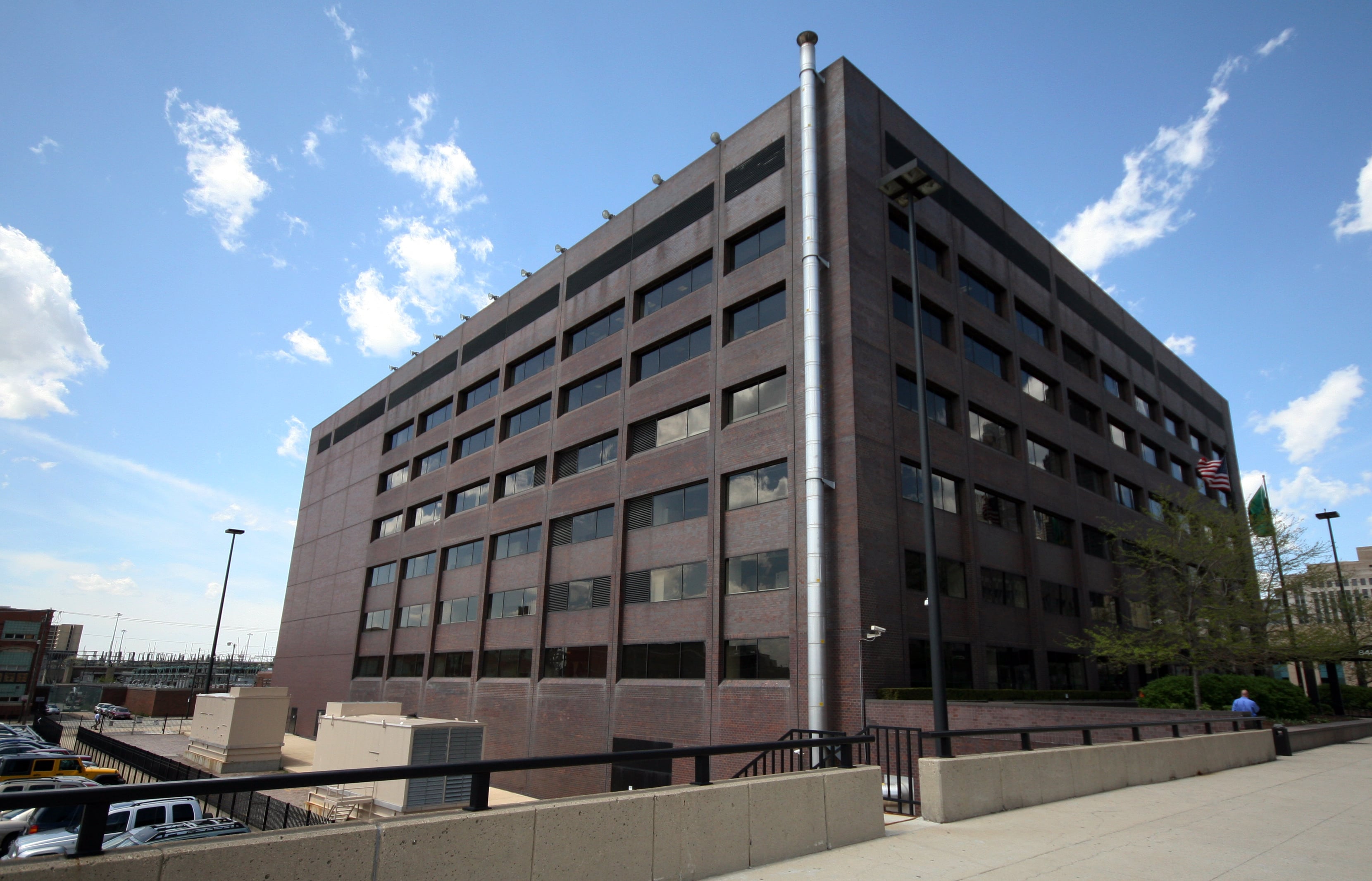 840_exterior_southfacade