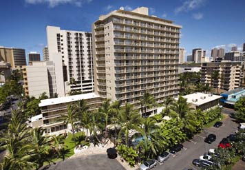 070611 Courtyard Waikiki Beach