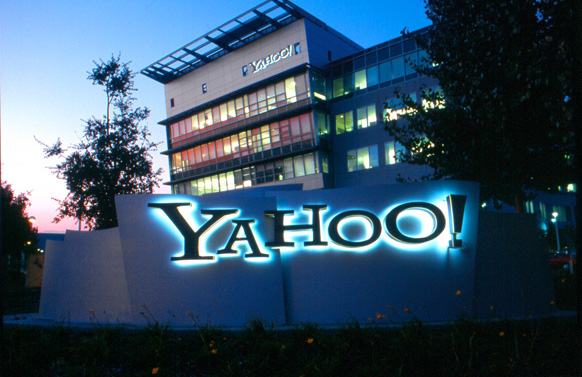 082311 - Yahoo_Corp_Building