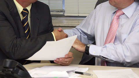 030912 - EconWatch Handshake user Deputado Bruno Covas