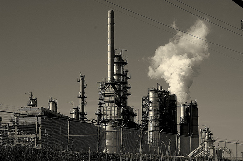 032912 - EconWatch Oil Refinery user Number Six (bill lapp)