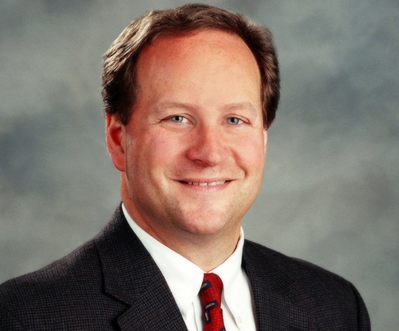 David Durning (pictured) received Honorable Mention for the 2016 Financier of the Year award.