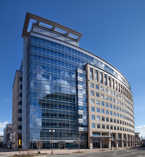 Piedmont Acquires 334 KSF Office Building for $176M - Commercial Property  Executive