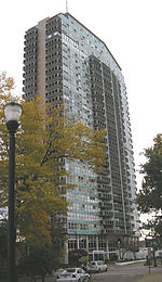 800_building