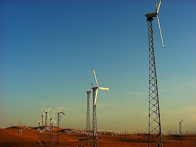 Wind energy converter