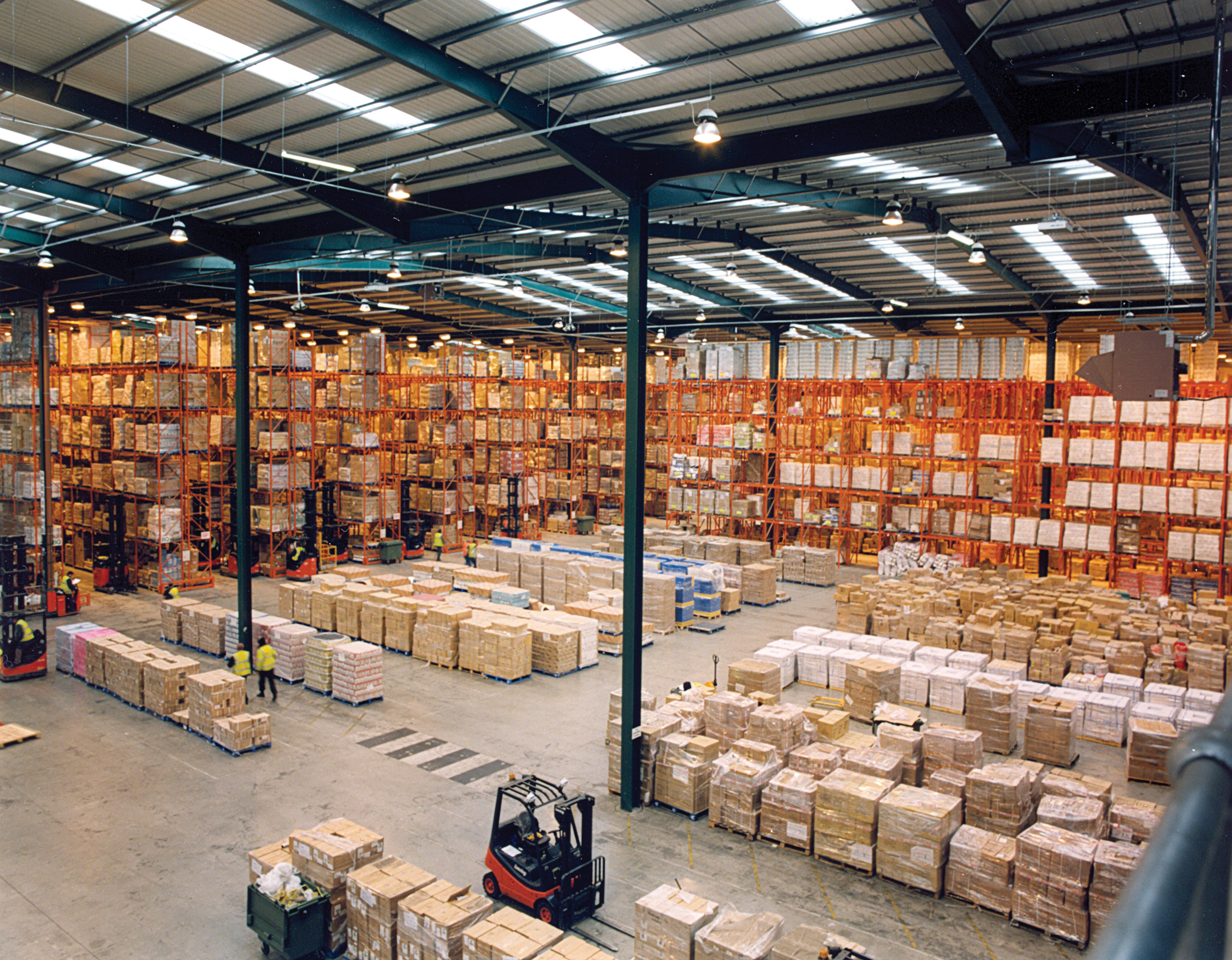 Distribution center (Credit: WikiMedia Commons/Axidasman)