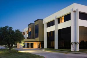 Las Colinas Commons Office Park