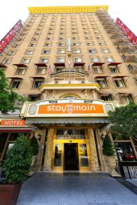 Stay on Main Hotel