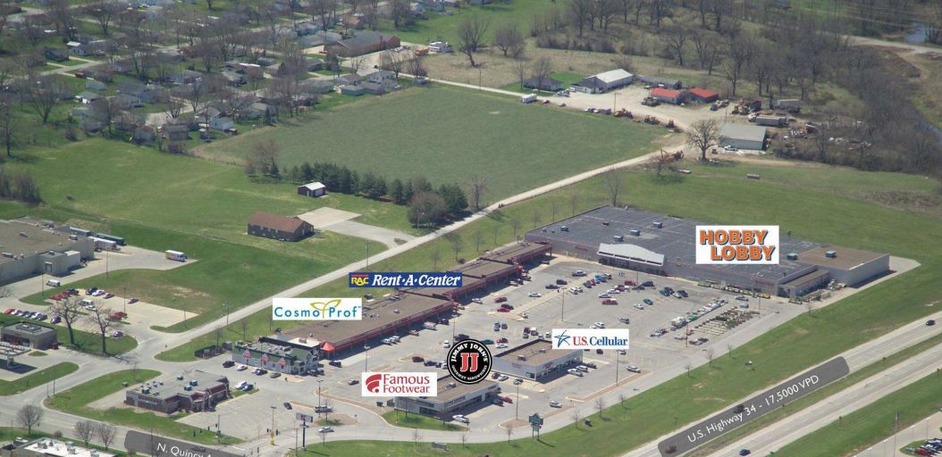 Aerial view of Quincy Plaza, Ottumwa, Iowa