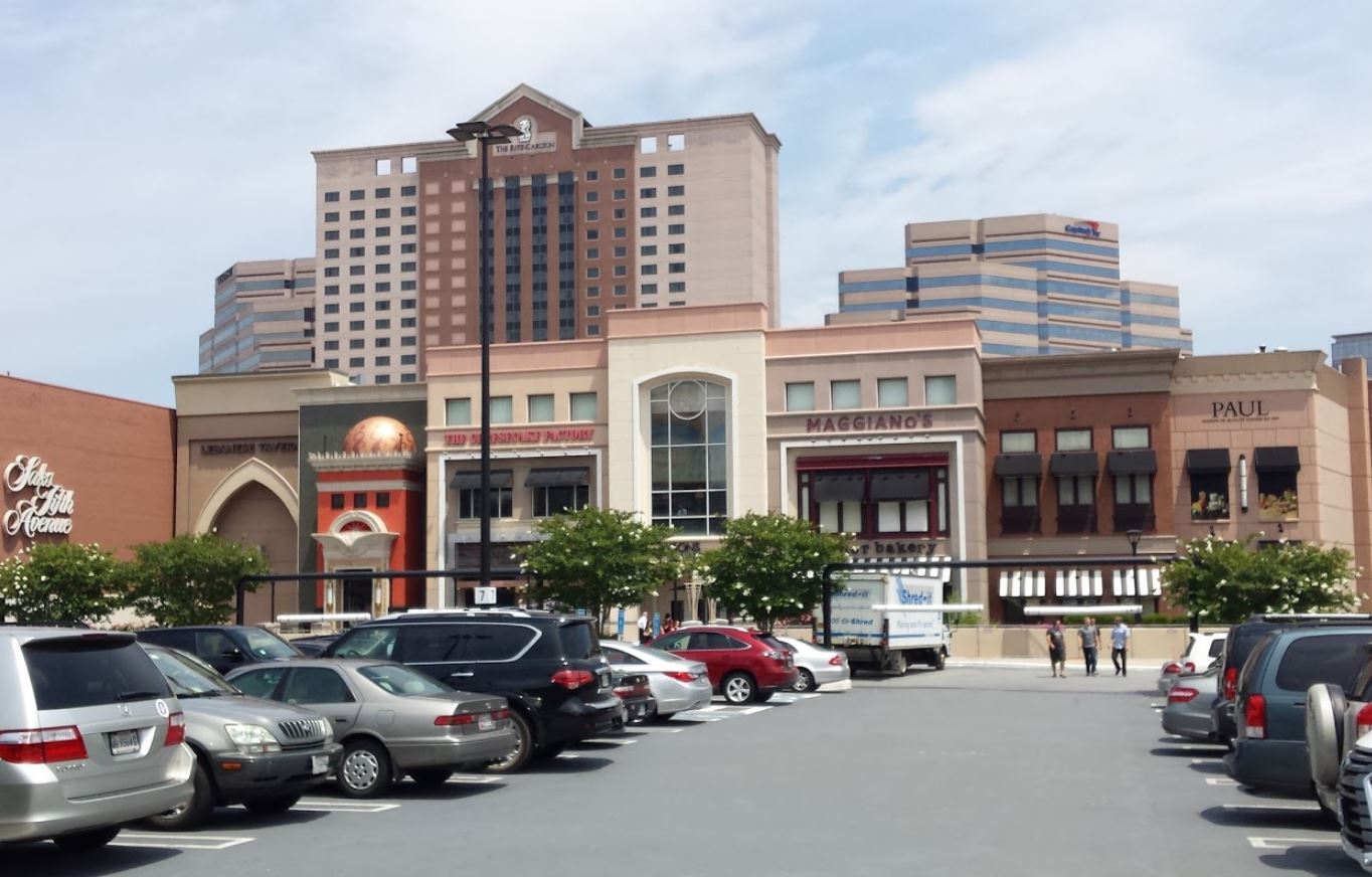 Tysons Galleria in McLean, VA