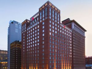Marriott St. Louis Grand Hotel