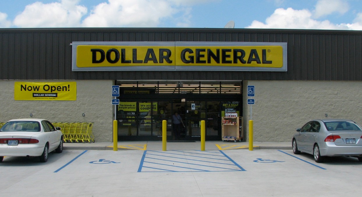 The Dollar General building