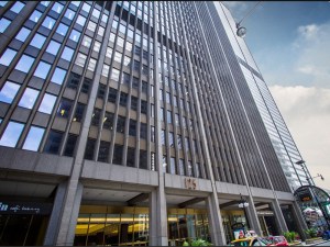 125 S. Wacker Drive in Chicago