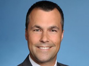 Image of Steve Schnur .jpg?w=300