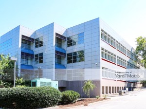 2015 South Park Place
