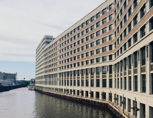 600 West, Chicago