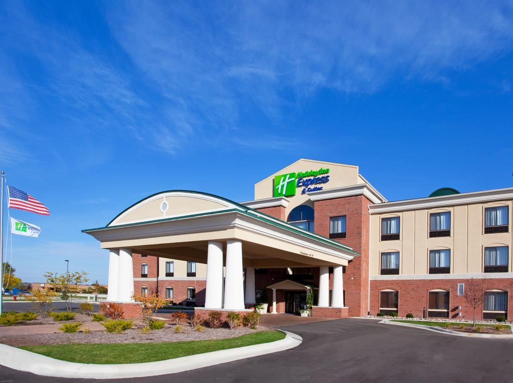 The Holiday Inn Express in Bay City, Texas