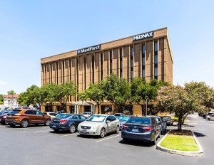 Legacy Oaks Medical Plaza
