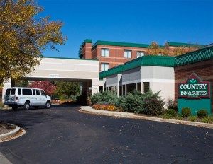 Country Inn & Suites, Naperville, Ill.