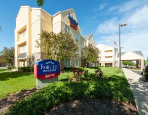 1820 Arbiter Court, Naperville, Ill.