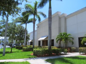 2400 Centrepark