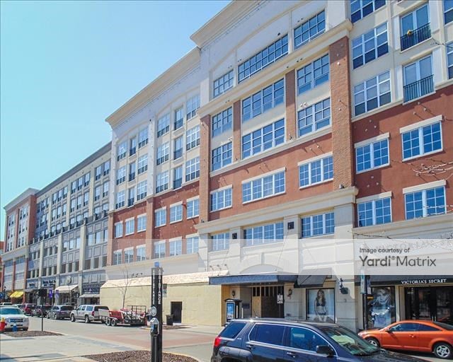 Bayshore Town Center