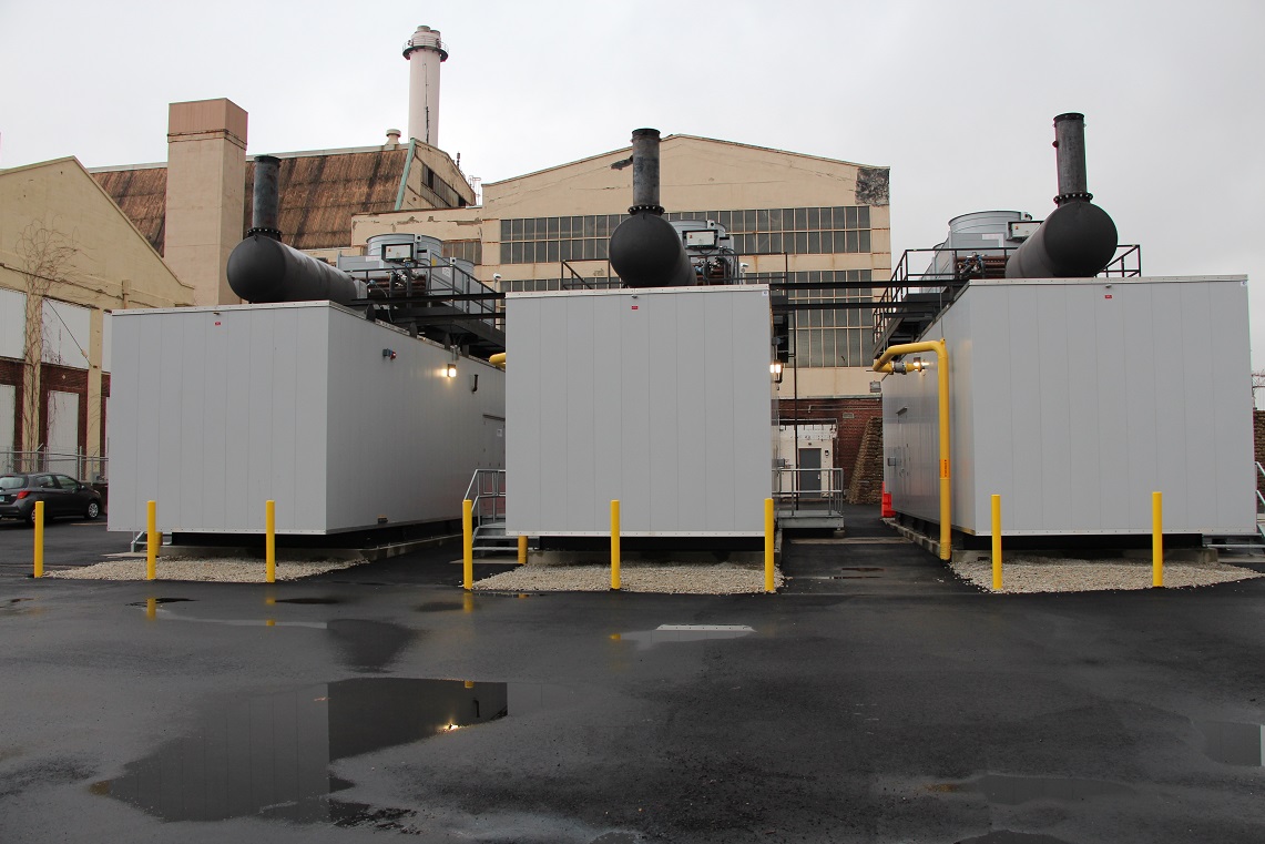 A new 6-megawatt peaking plant provides The Navy Yard in Philadelphia with a hedge against the fluctuations of the spot market.