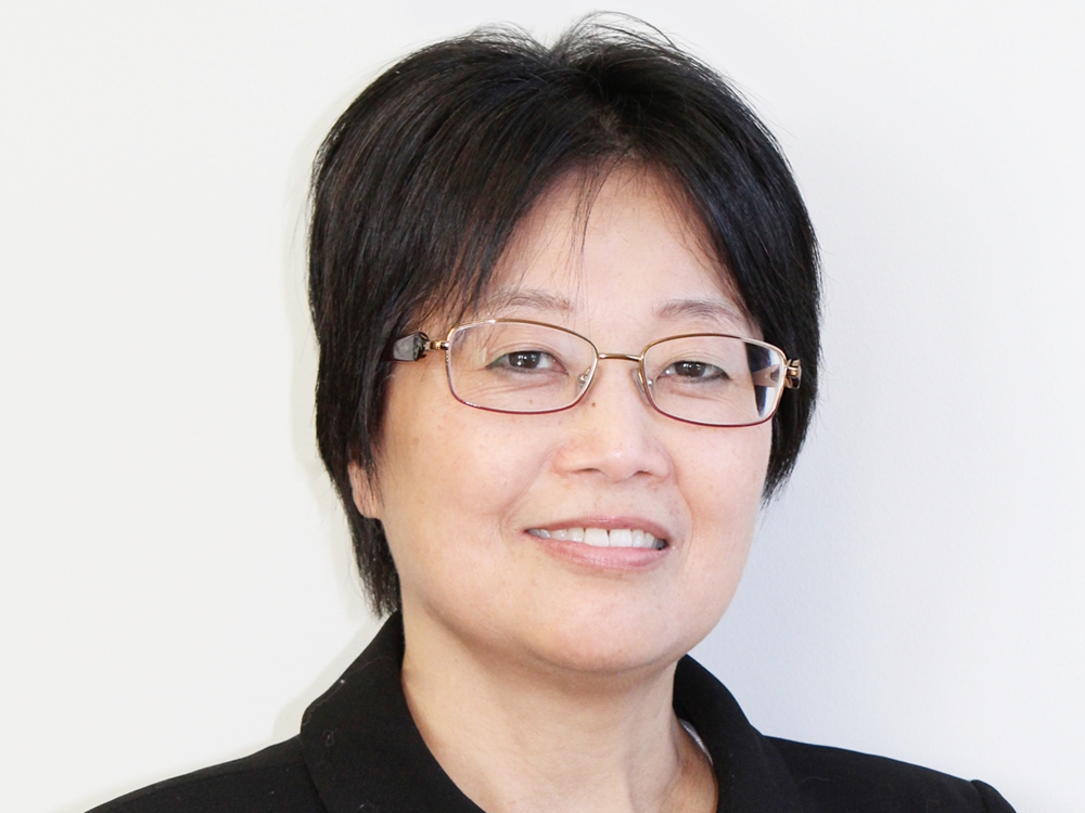 Lau Lai, Controller
