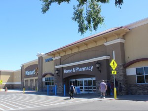 Talavi Towne Center at 5845 W. Bell Road