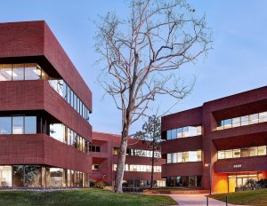 Image of Vista Investment Group Acquires Seville Plaza .jpg?w=300