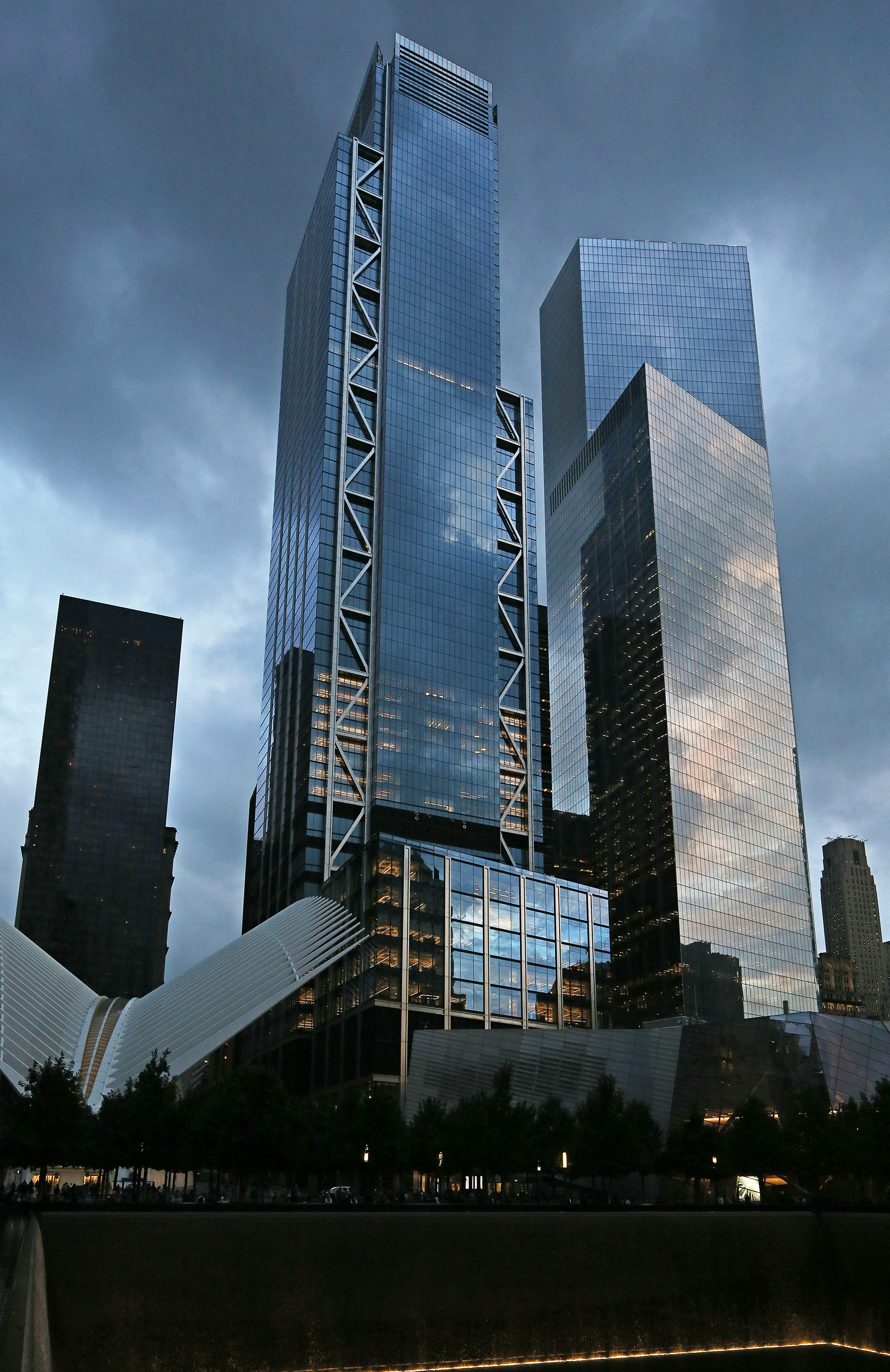 Image of 3 WTC and 4 WTC September 24 2018 Credit Joe Woolhead
