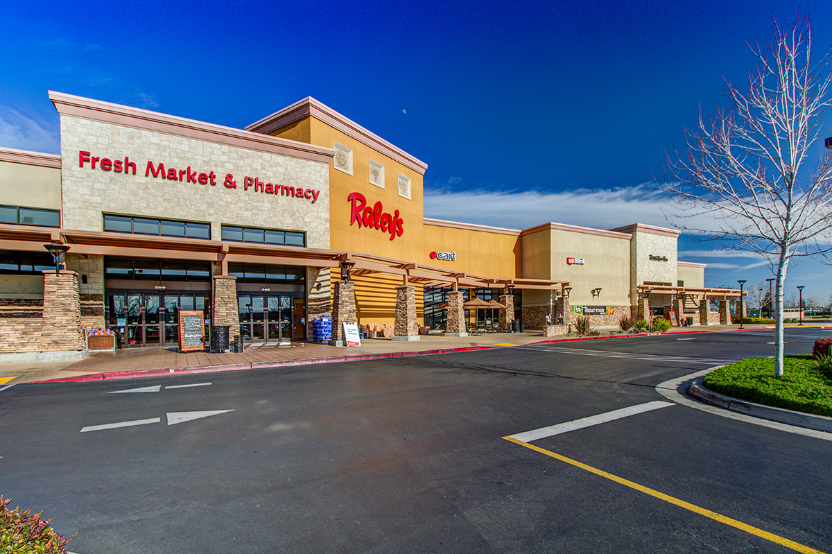 Tracy, Calif.’s Red Maple Village retail center was built in 2009 and is LEED certified with state-of-the-art energy management systems. The 97,591-square-foot asset features tenants such as Anytime Fitness, Wells Fargo and Starbucks.