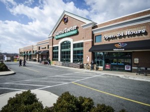 Image of Shoppes At Foxchase.jpg?w=300
