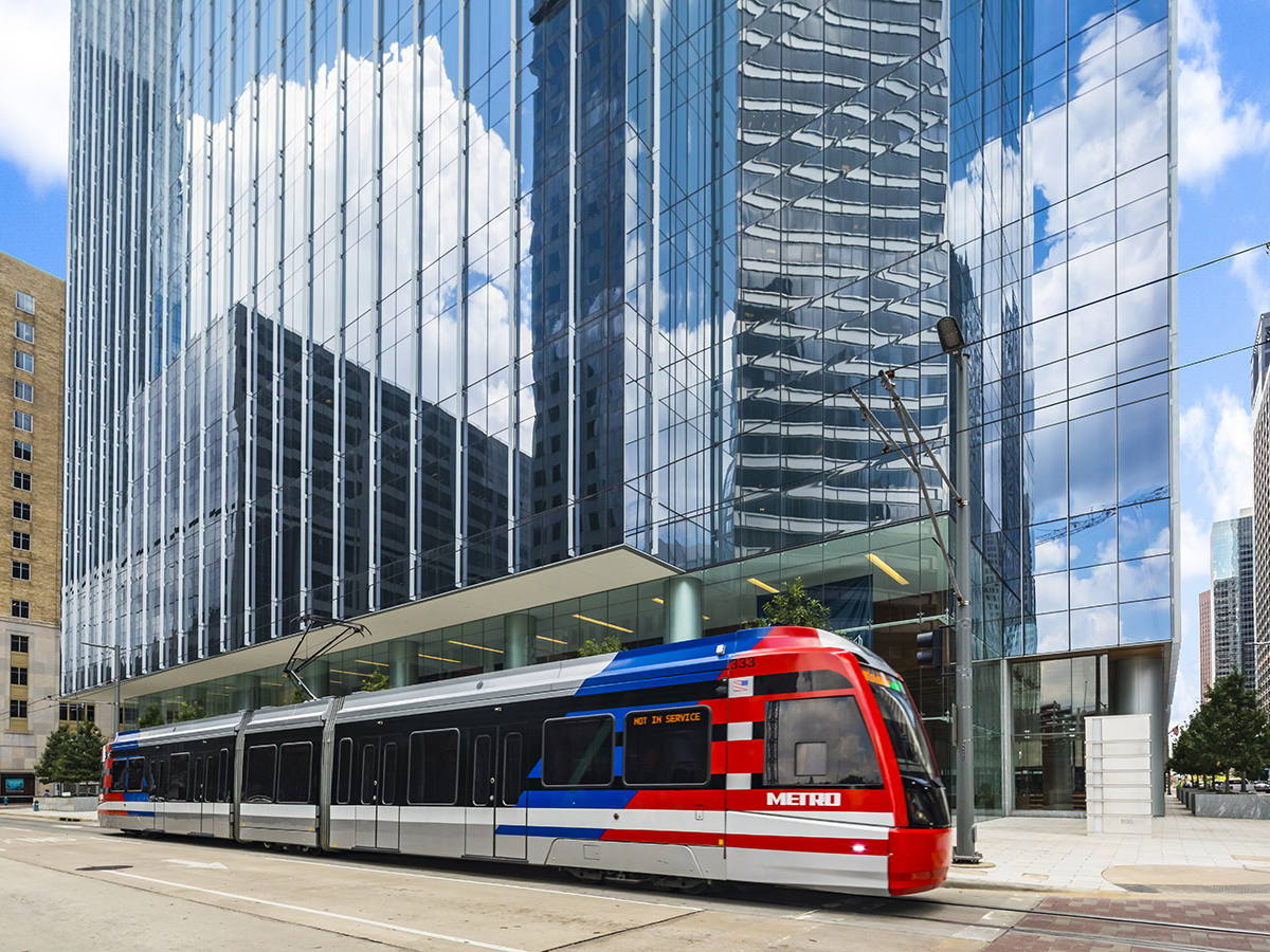 Bank of America Tower also scored LEED Location & Transportation points due to its enviable location within one block of three MetroRail stations. Image courtesy of Skanska