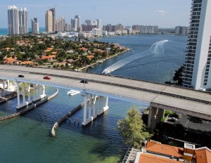 Image of miami beach 674068 1280.jpg?w=300