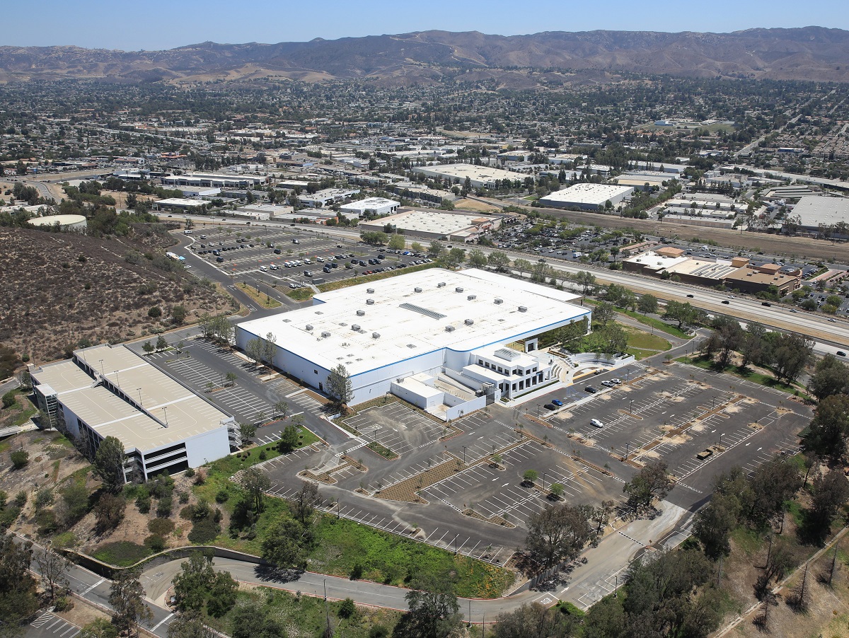 AmazonLeased LA Warehouse Sells for 128M Commercial Property Executive