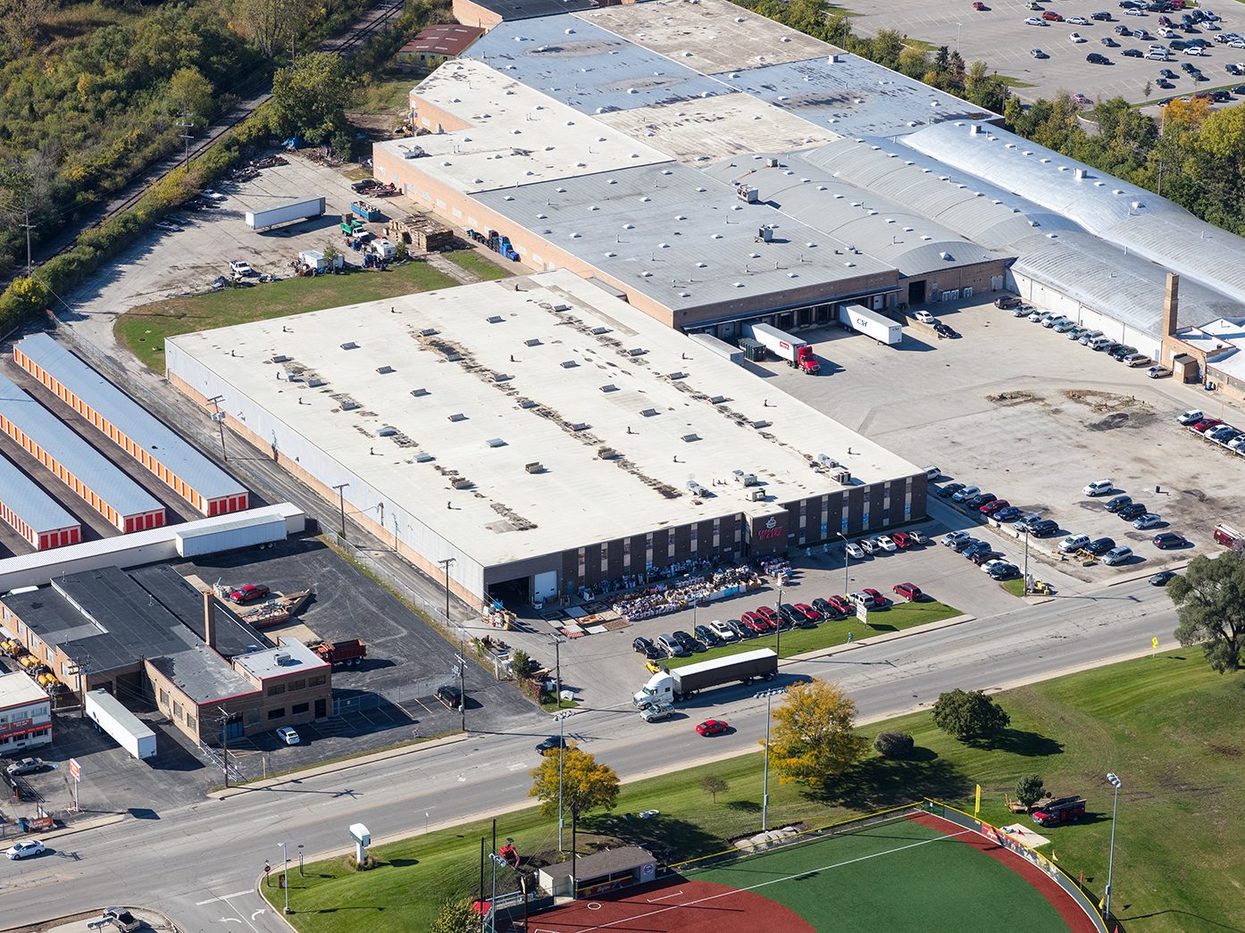 ares-management-acquires-6-msf-industrial-portfolio-sparrowhawk