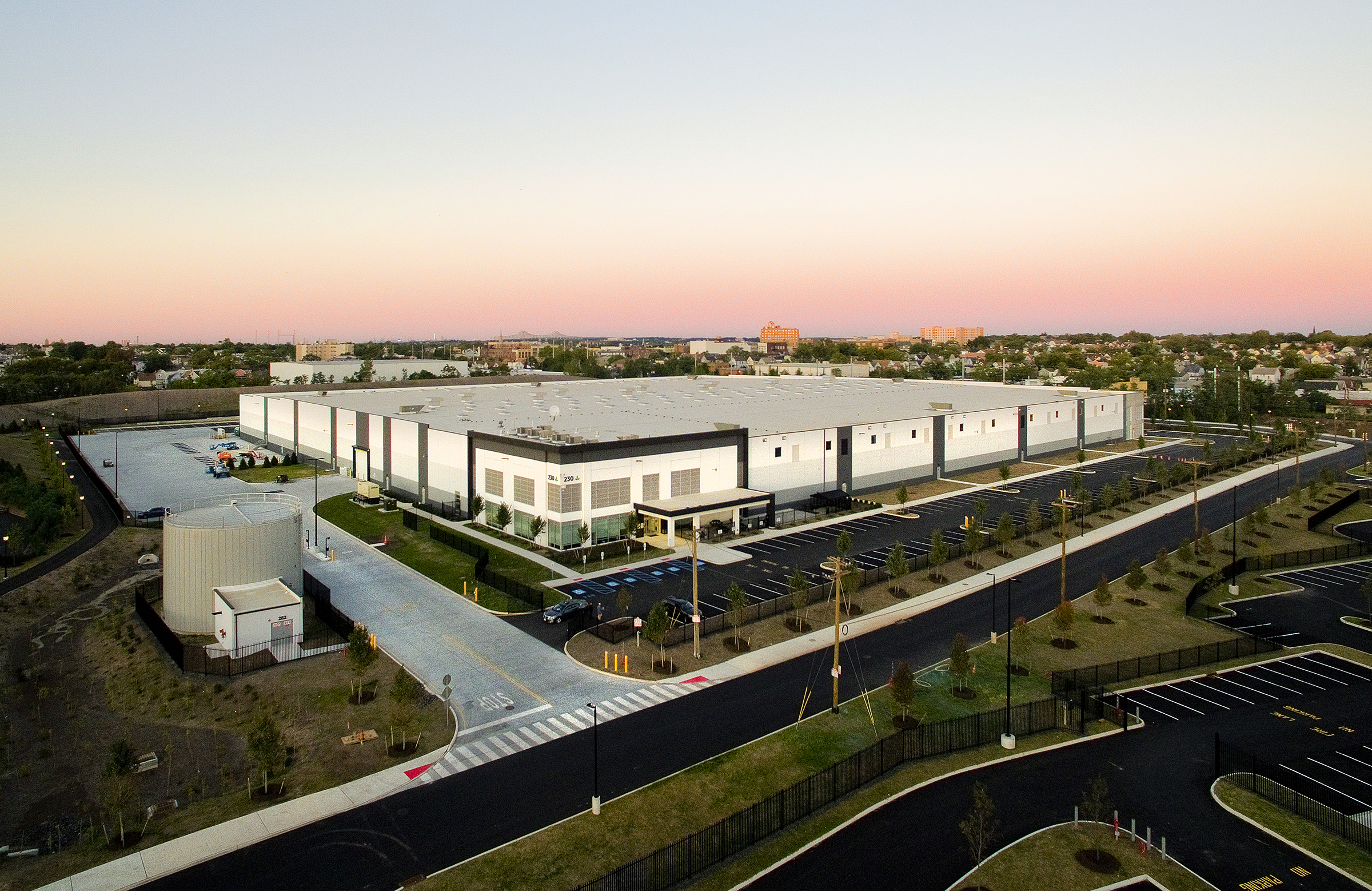 Duke Manufacturing Building ESG Practices in the Industrial Sector With Duke Realty - Commercial ...