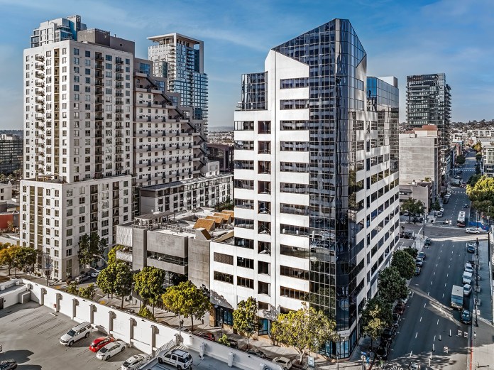 Image of Downtown San Diego 2.jpg?w=696