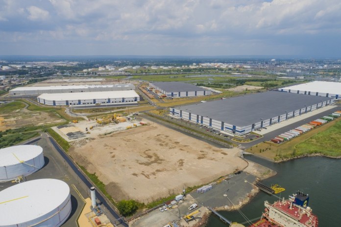 Image of Linden Logistics Center 2.jpg?w=696