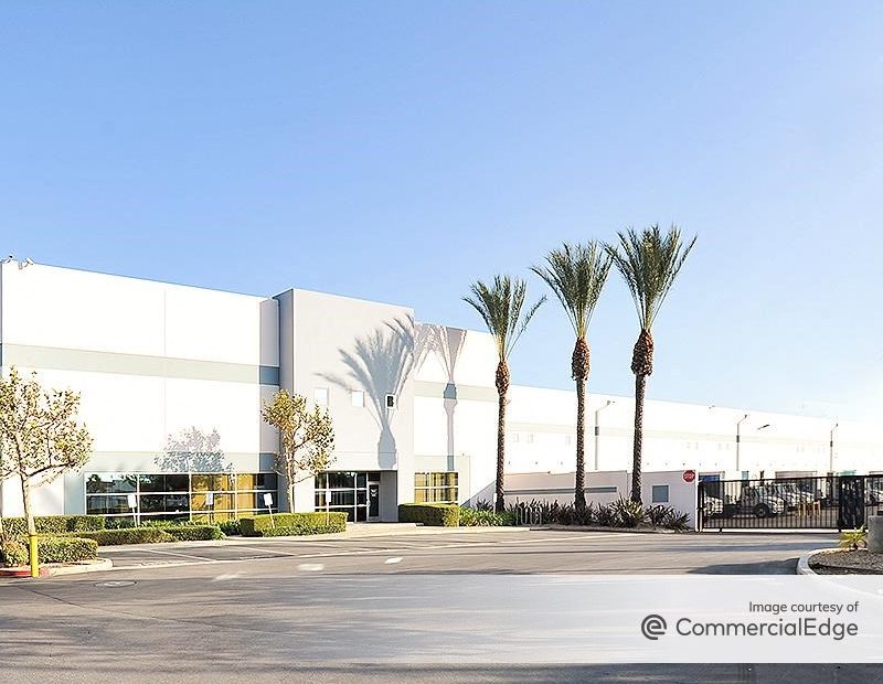 Ta realty pays 134m for 2 inland empire assets cpe